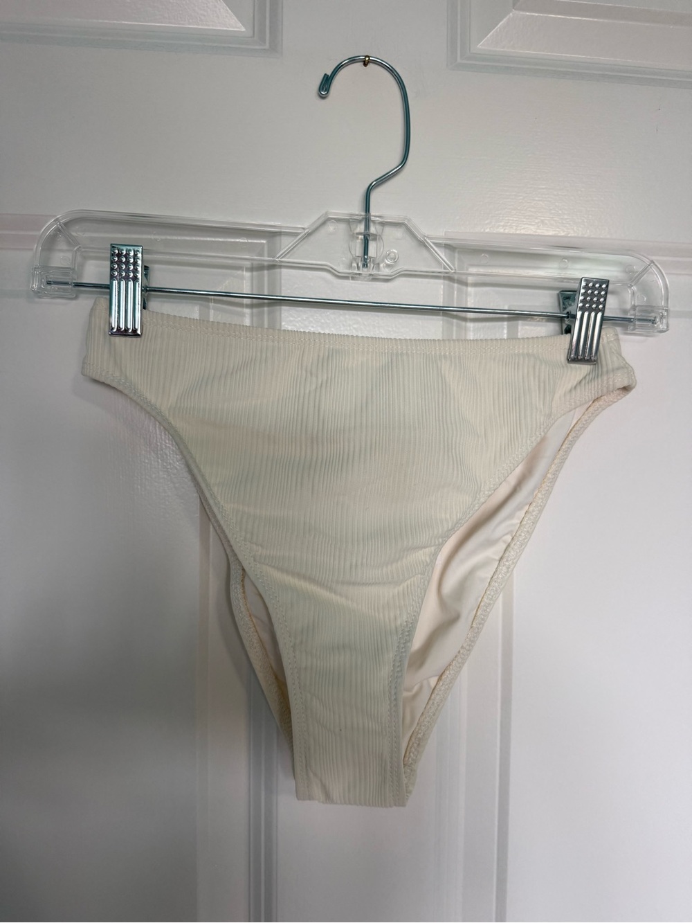NWT Drippin' Daisy's Seashore Bottom